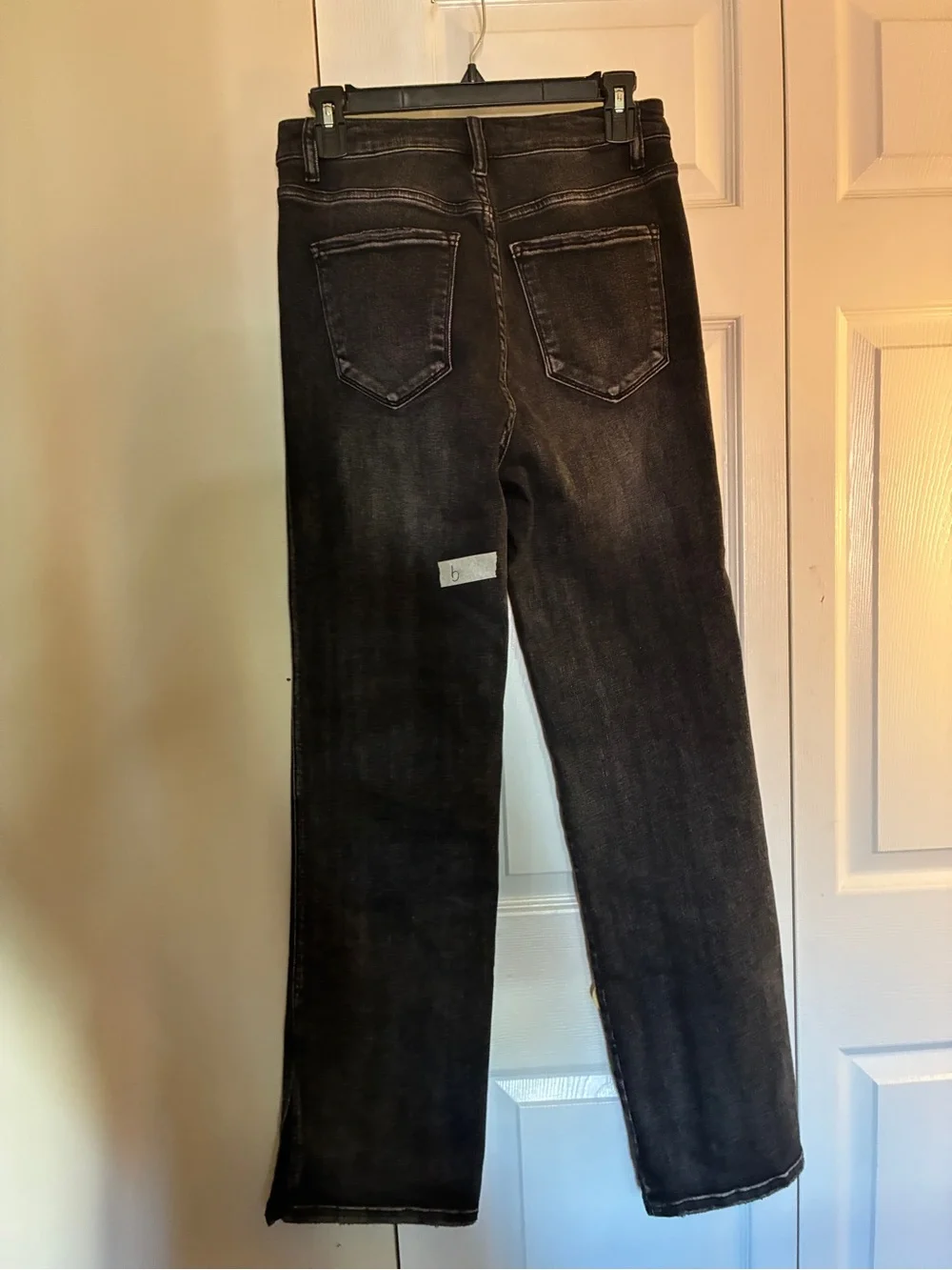 Women's Black Straight Jeans — Classic Straight Fit